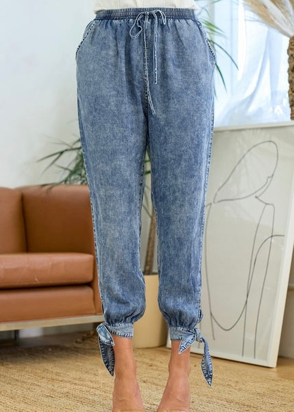 SOFT DENIM JOGGERS